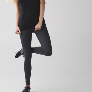 Lululemon Zone In Seamless Pants in Charcoal Gray